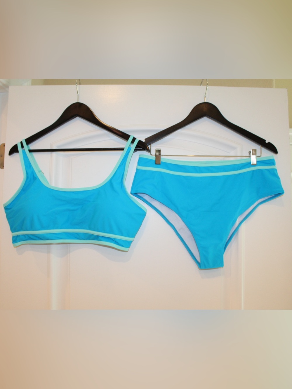 Turquoise bikini (women’s XXL) (NWOT)